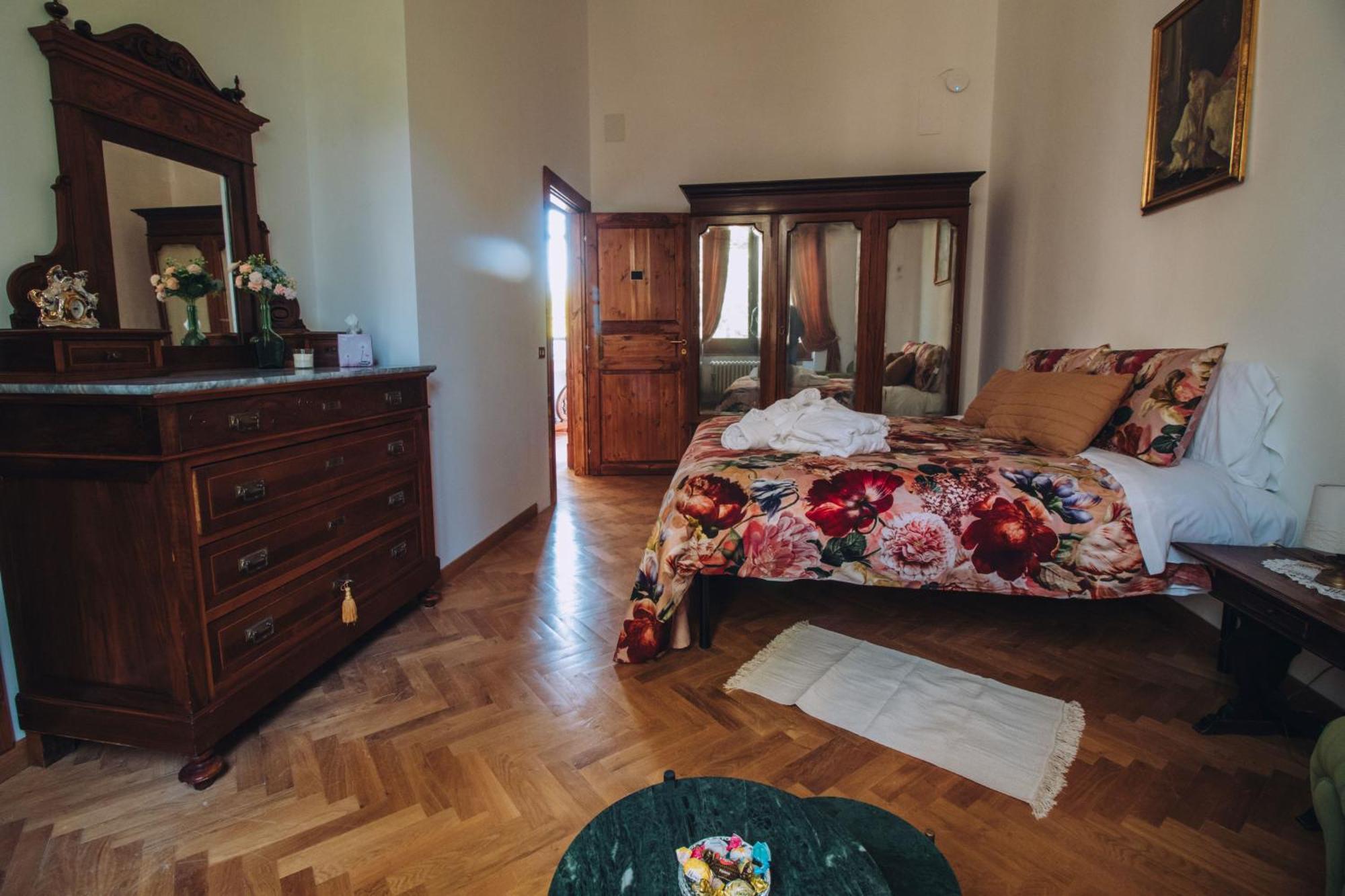 The Baron'S Estate Hotel Torre de' Passeri Luaran gambar